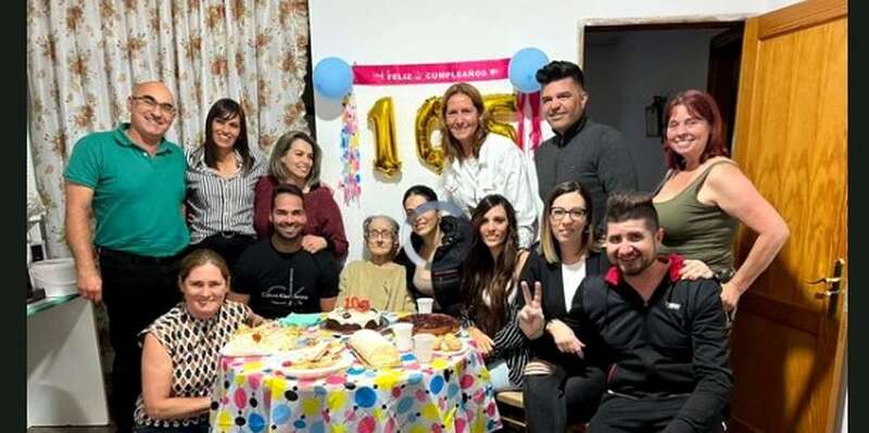 Mariquita Suárez, junto a los suyos/C7.